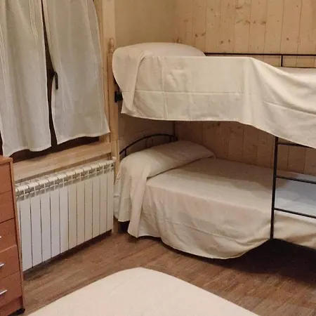 Holiday home Banos De La Reina Con Piscina Climatizada