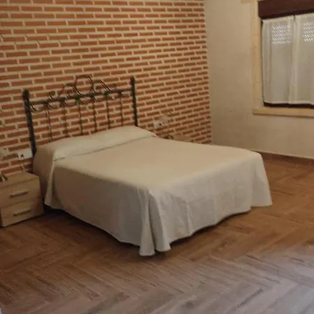 Banos De La Reina Con Piscina Climatizada Holiday home *