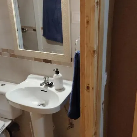 Banos De La Reina Con Piscina Climatizada