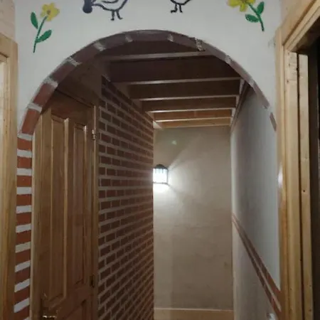 Banos De La Reina Con Piscina Climatizada *