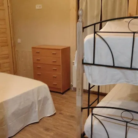 Banos De La Reina Con Piscina Climatizada *