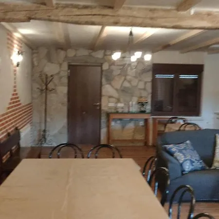 Banos De La Reina Con Piscina Climatizada Vega de Santa María