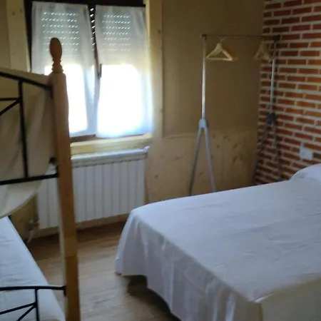 Banos De La Reina Con Piscina Climatizada Dom wakacyjny *