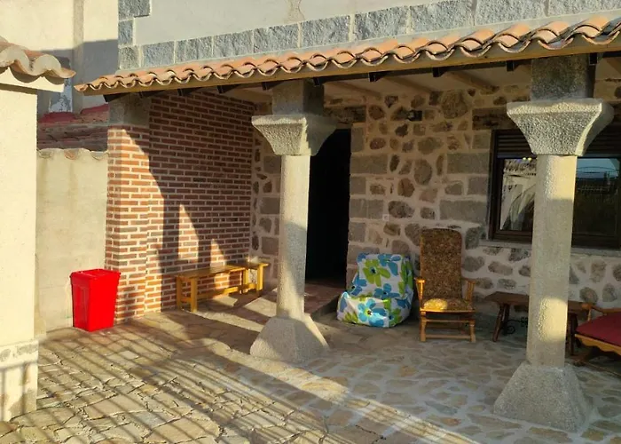 펜션 Banos De La Reina Con Piscina Climatizada *